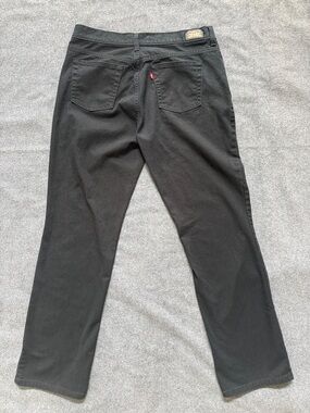 Levis Jeans Womens 12 Black 505 Straight Leg Jeans American Stretch Dark Denim